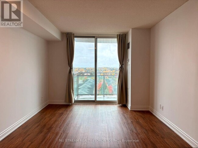 Building Photo - 6 Rosebank Dr