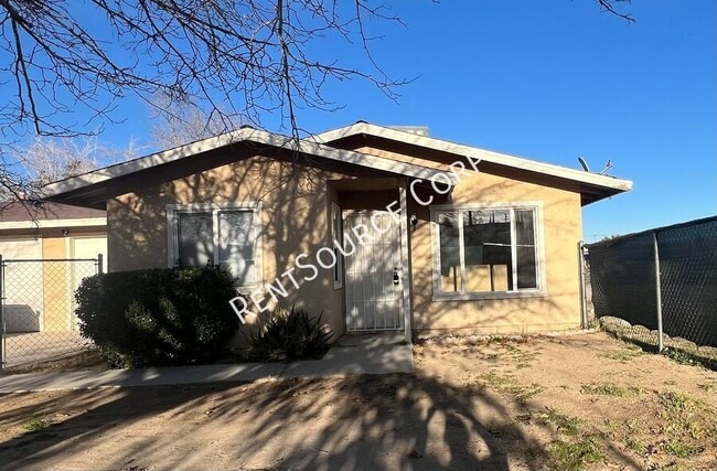 Building Photo - 15641 Morada Rd