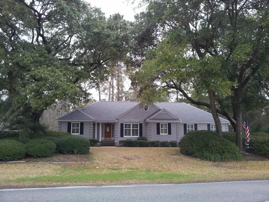 172 Hawthorn Dr, Pawleys Island, SC 29585 House for Rent in Pawleys