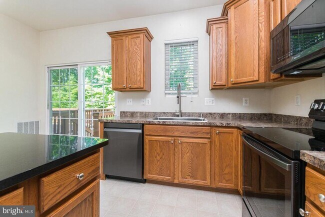 Building Photo - 7706 Timbercross Ln