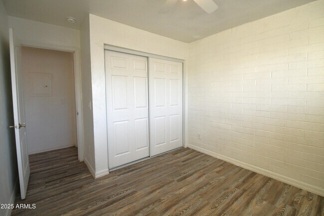 Foto del edificio - 4022 E Portland St