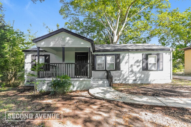 Building Photo - 349 Robison Dr