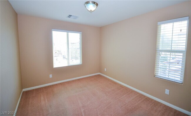Foto del edificio - 6470 Little Harbor Ct