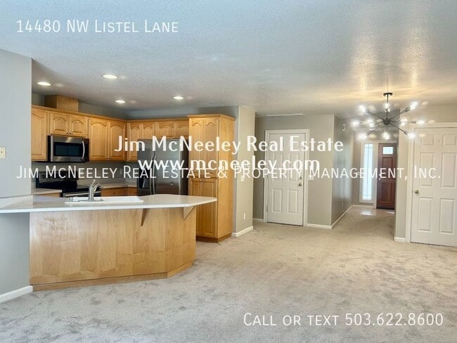 Building Photo - Well Maintained Townhouse in Bethany Near ...