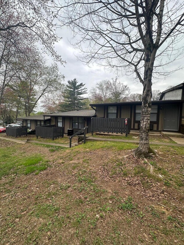 Primary Photo - 3705 Adkisson Dr NW