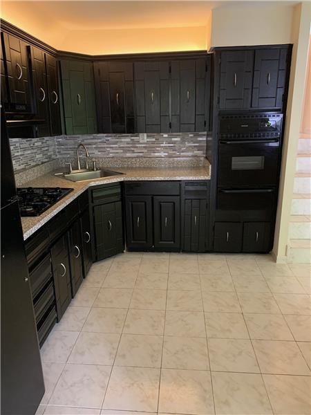 Foto principal - 640 92nd St