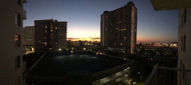 Foto del edificio - 800 N Miami Ave