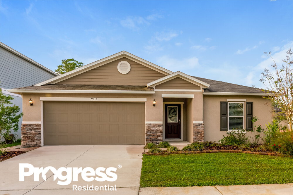 9215 Freedom Hill Dr, Seffner, FL 33584 House Rental in Seffner, FL