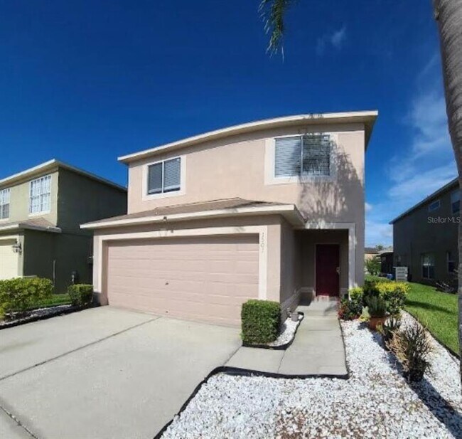 Building Photo - 1501 Rincon Dr