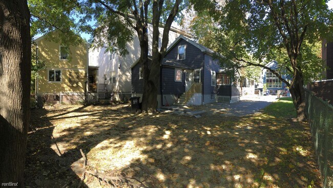 Building Photo - 3 br, 2 bath House - 450 Franklin St
