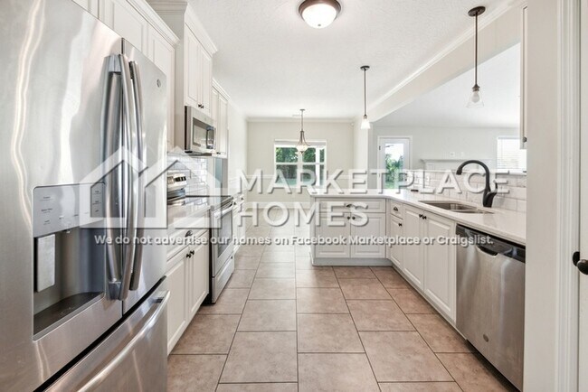 Foto del edificio - 803 Fenwick Ct