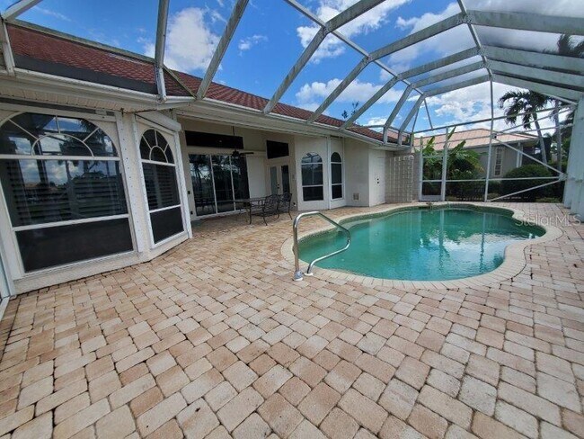 Building Photo - 1309 Casey Key Dr