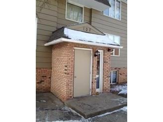 Building Photo - 107 Grove St