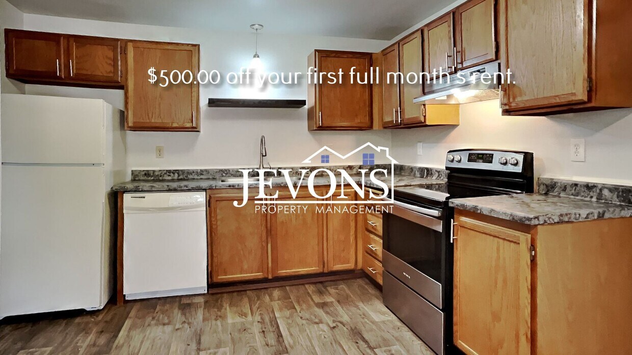 Foto principal - 5017 S Orchard St Tacoma, WA 98467