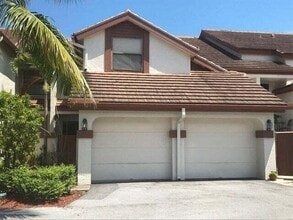 Building Photo - 12692 Shoreline Dr