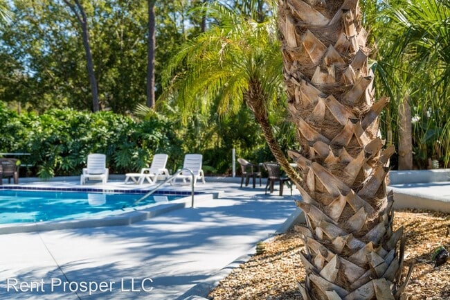 Building Photo - 2 br, 1.5 bath House - 3725 S Lake Orlando...