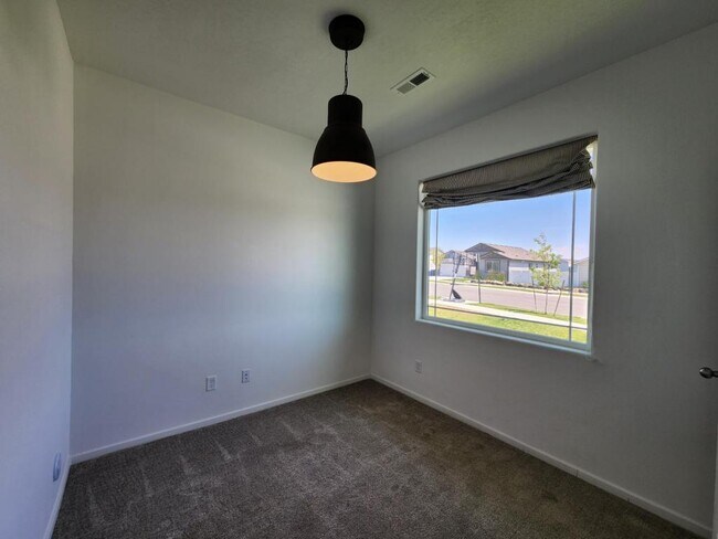 Foto del edificio - 244 S Cameo Ave