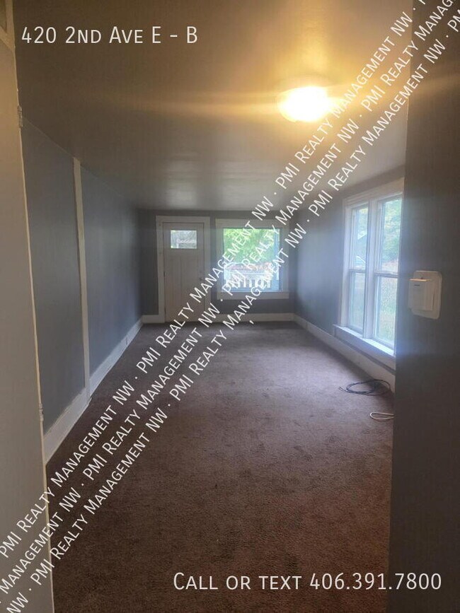 Foto del edificio - 420 2nd Ave E