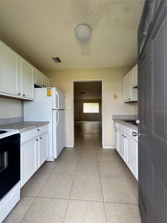 Building Photo - 2744 Botts Landing Rd