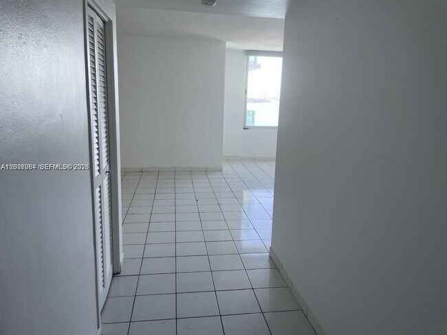 Foto del edificio - 1000 West Ave