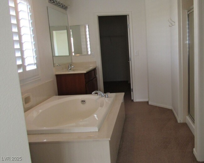 Building Photo - 3044 Andretti Ln