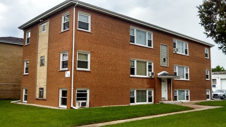 Primary Photo - 614 S Iowa Ave