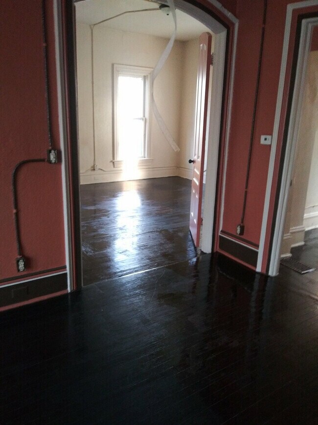 Foto del edificio - 206 2nd Street