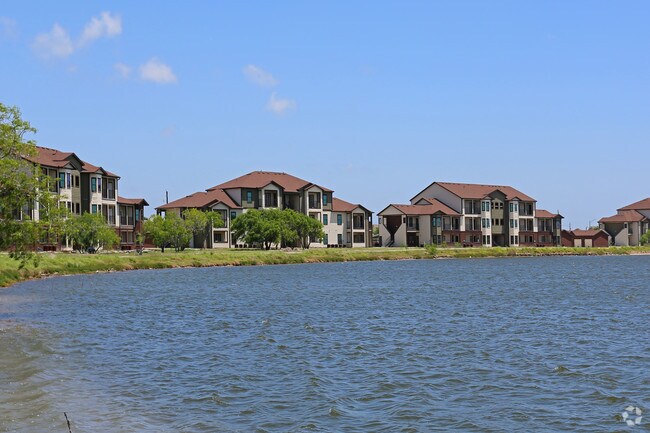 Foto del edificio - Southlake Ranch Apartment Homes