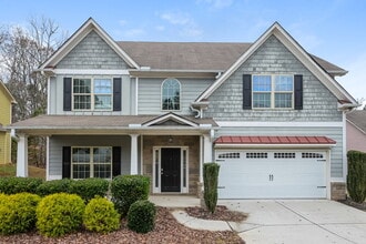 Building Photo - 930 Walking Stick Trail NE