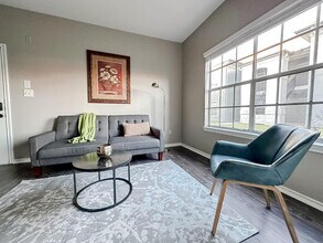 Building Photo - 6225 Saratoga Blvd