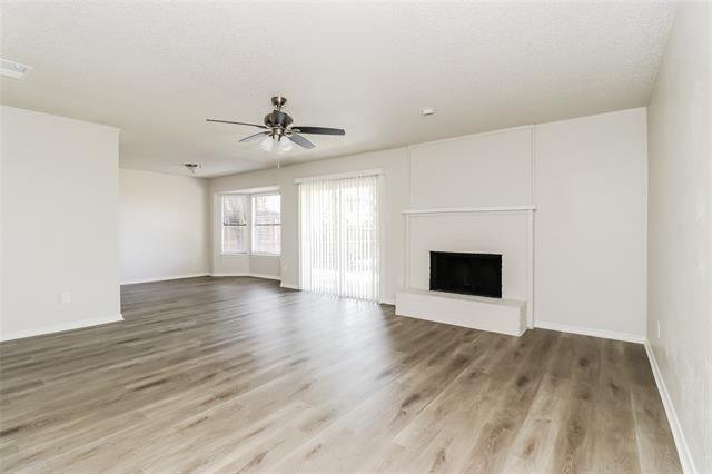 Building Photo - 4710 Green Hollow Dr