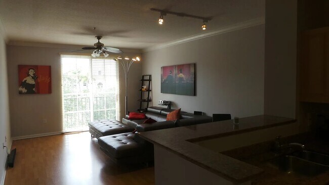Foto del edificio - 580 S Sapodilla Ave