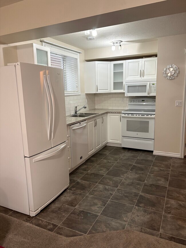 Photo du bâtiment - 63 Auburn Glen Green SE