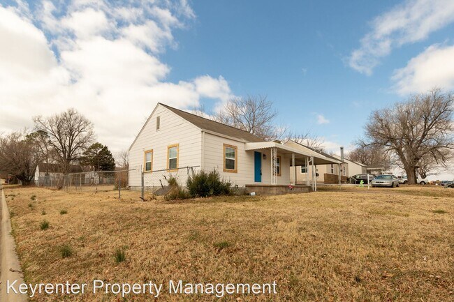 Building Photo - 2 br, 1 bath House - 44 S 71st E Ave