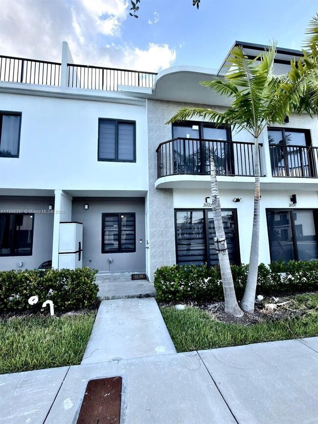 Building Photo - 26122 SW 145th ct