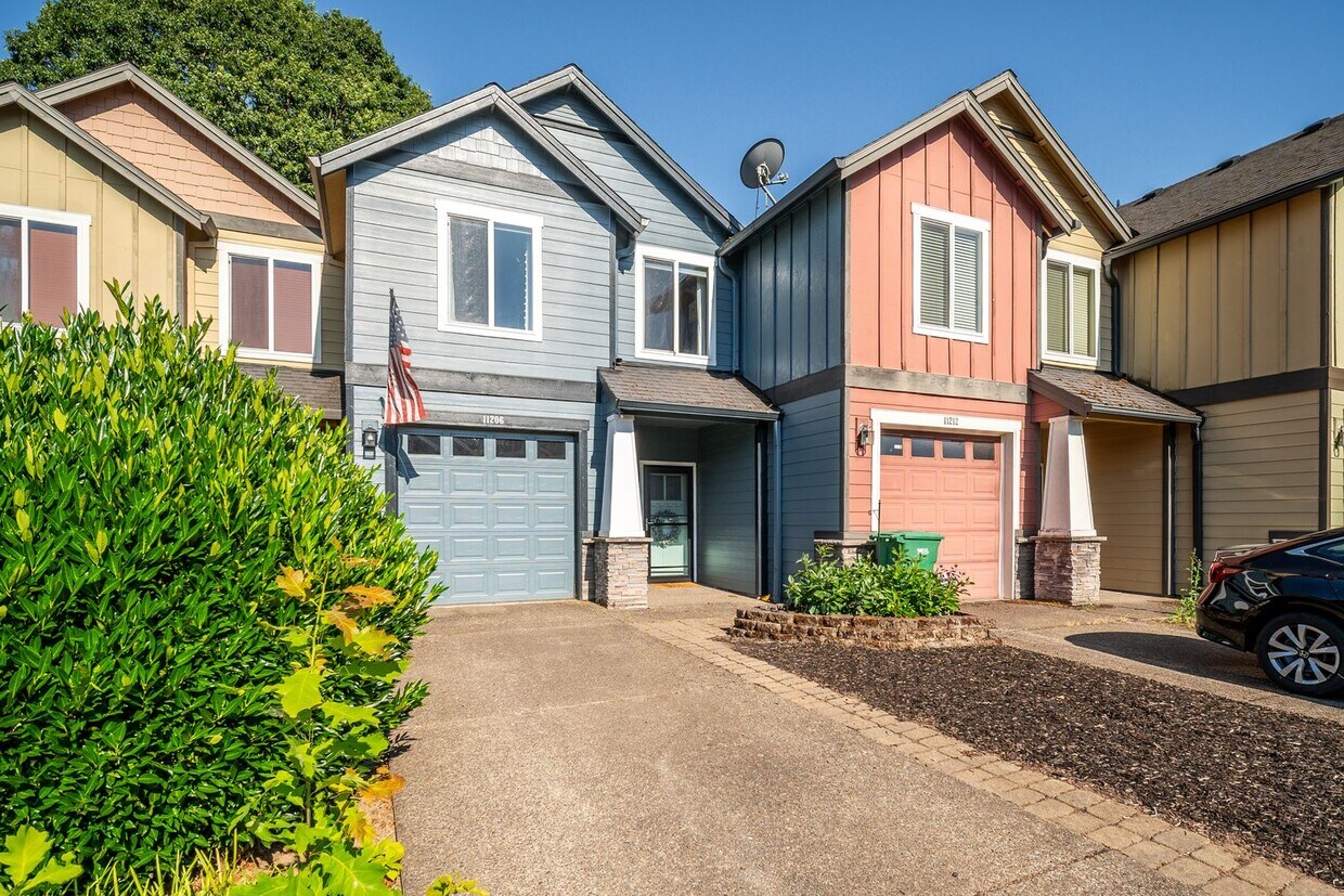 Foto principal - Upgraded & Well-Maintained Milwaukie 3bd/2...