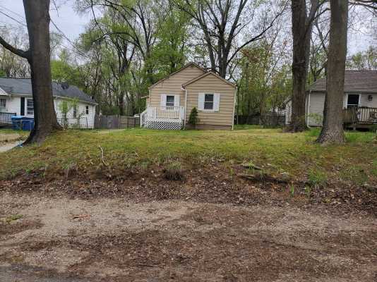 Primary Photo - 3732 Madison St