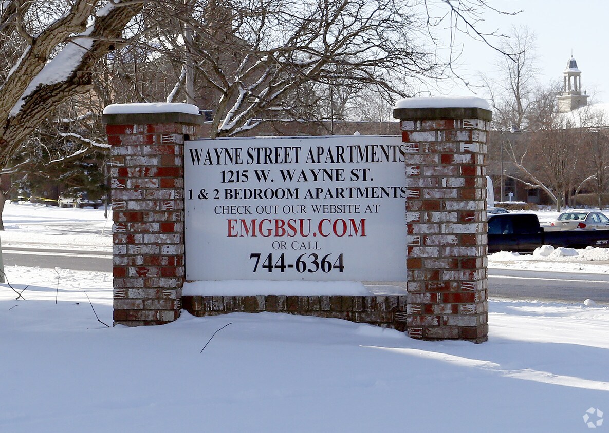 1215 W Wayne - 1215 W Wayne St
