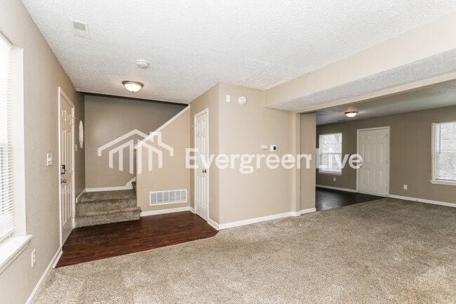 Building Photo - 11359 Shady Hollow Ln