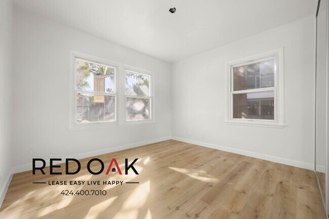 Foto del edificio - ~1 Month FREE~ Redone, Incredible Three Be...