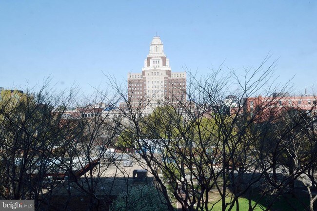 Foto del edificio - 210 Locust St