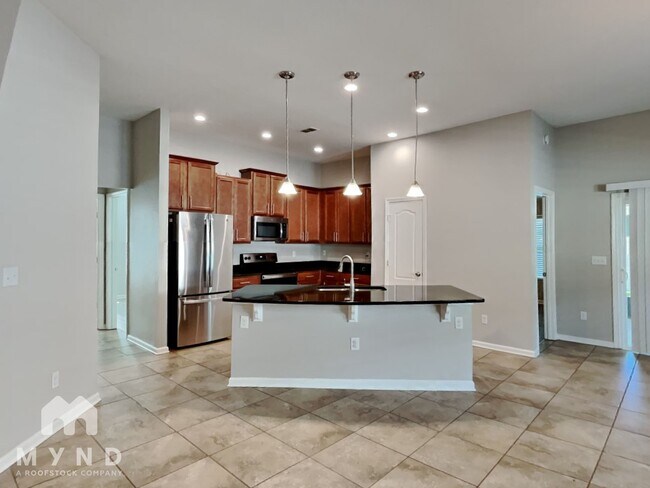 Building Photo - 3995 Emilio Ln