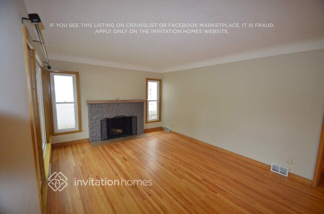 Building Photo - 3058 NE Stinson Blvd