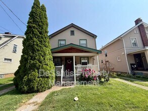 Building Photo - 7408 Yale Ave
