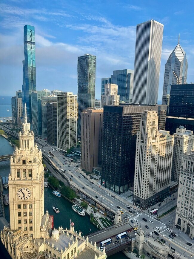 Foto del edificio - 405 N Wabash Ave