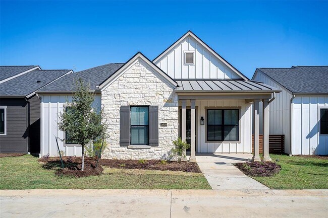 Building Photo - 14910 Sunrise Fields Ln