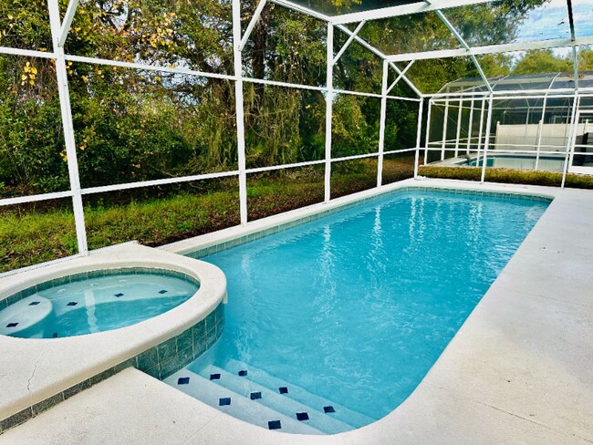 Building Photo - 1573 Oak Hill Trail