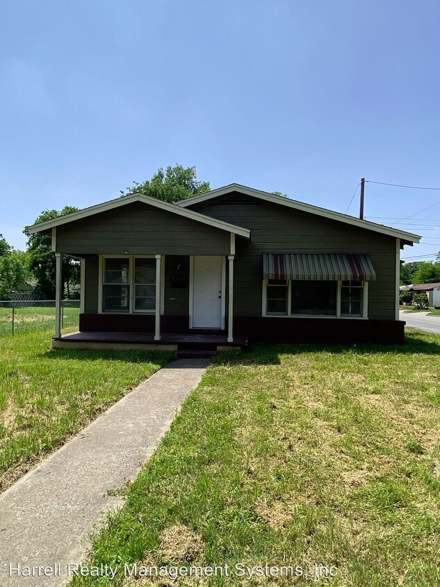 Primary Photo - 3 br, 1 bath House - 1224 Hood Street