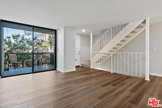 Foto del edificio - 29239 Heathercliff Rd