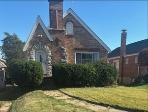 Building Photo - 8506 Drury Ln